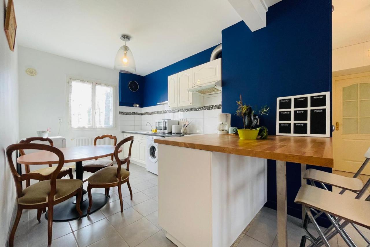 Superb Apartment 10 Min Walk From The Castle Amboise Buitenkant foto