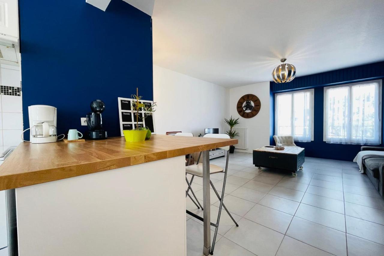 Superb Apartment 10 Min Walk From The Castle Amboise Buitenkant foto