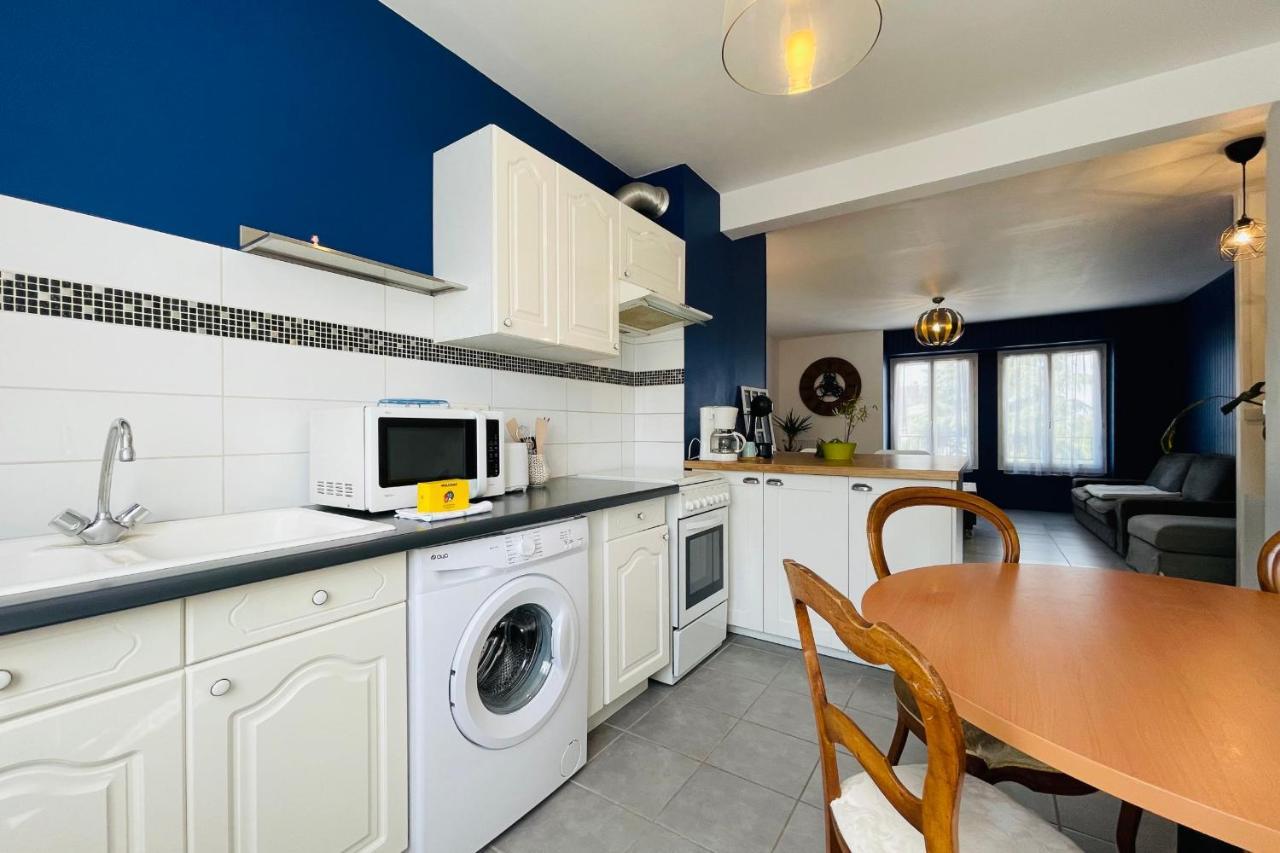 Superb Apartment 10 Min Walk From The Castle Amboise Buitenkant foto