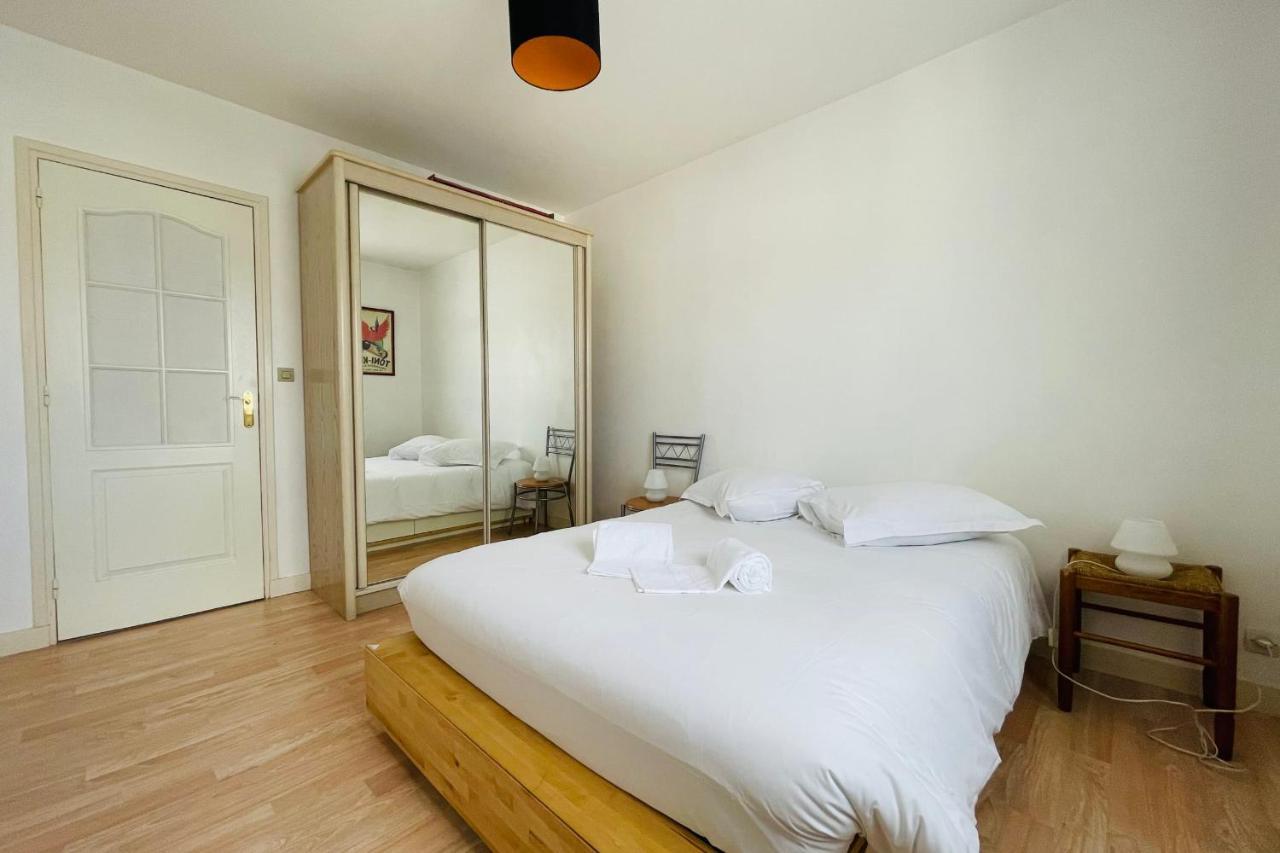 Superb Apartment 10 Min Walk From The Castle Amboise Buitenkant foto